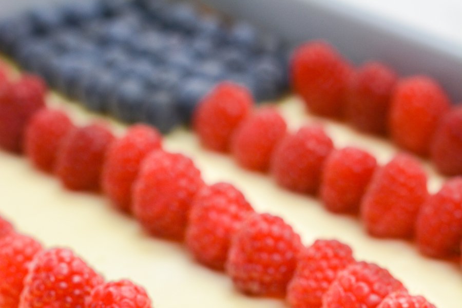 4th of July Cheesecake Bars Featuring Amazing Creamer