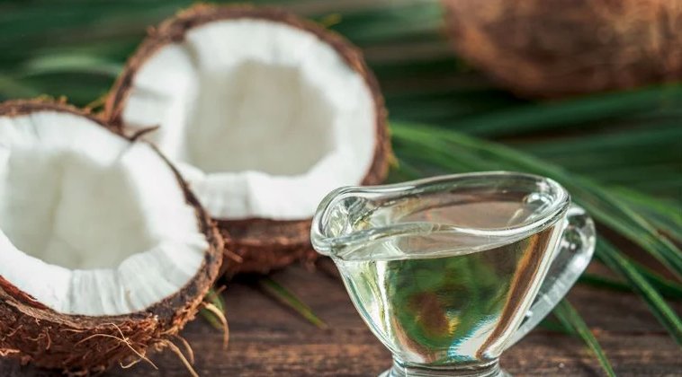 What's the Scoop on MCT Oil?